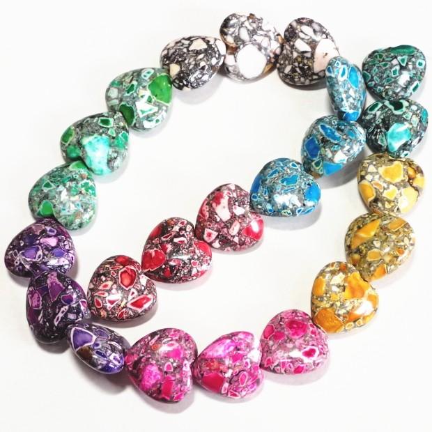 11271-《天然石　1連売り》　合成ハウライト　カラフル染　ハート　１７mm　１本約３８cm | 