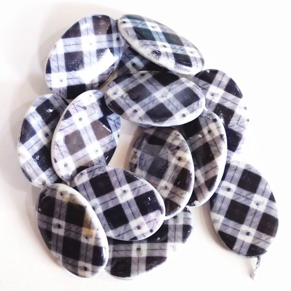 11622-『シェル』　プリントシェル　オーバル　３０x２０mm　約１３個/１本 | 