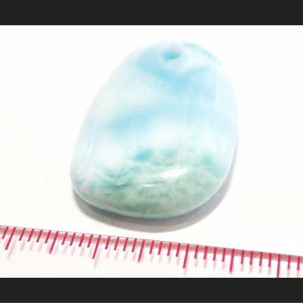 1187-《天然石ペンダント》　ラリマー　ホール２ｍｍ　約２８ｘ２０ｘ６mm（６．６ｇ）　１個 |  | 01