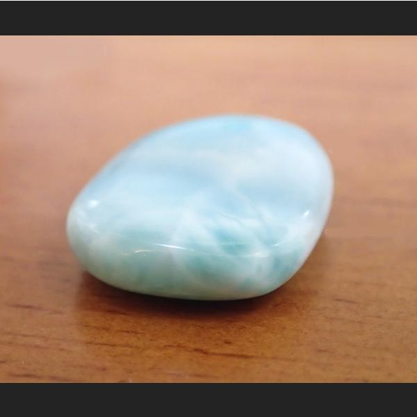 1187-《天然石ペンダント》　ラリマー　ホール２ｍｍ　約２８ｘ２０ｘ６mm（６．６ｇ）　１個 |  | 05