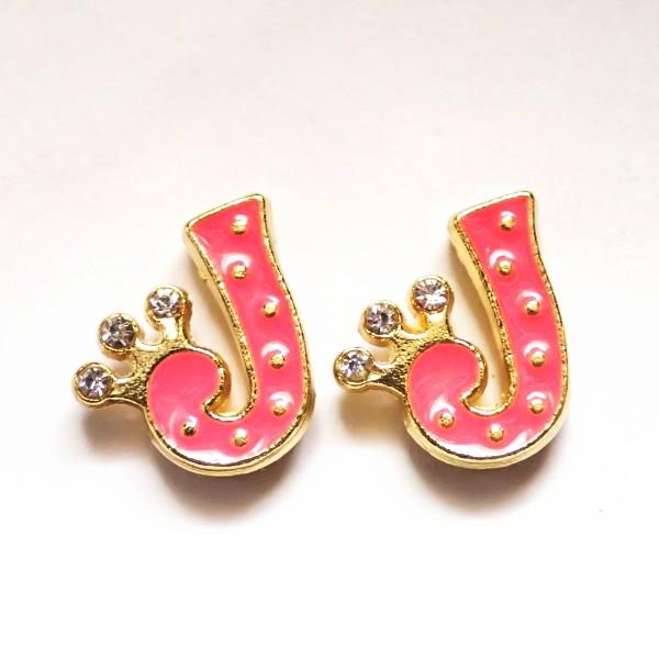 11932-《ラインストーンビーズ》　エナメル　アルファベット『Ｊ』　１５ｘ１３mm　２個/１パック |  | 01
