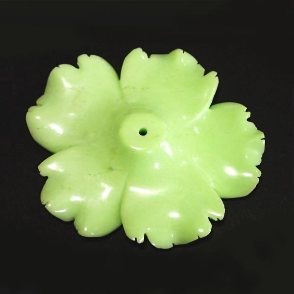 1193-《天然石いろいろ》　レモンクリソプレーズ　花　５５ｘ６３ｘ１２mm（ホール2ｍｍ　26.9ｇ）　１個 |  | 01