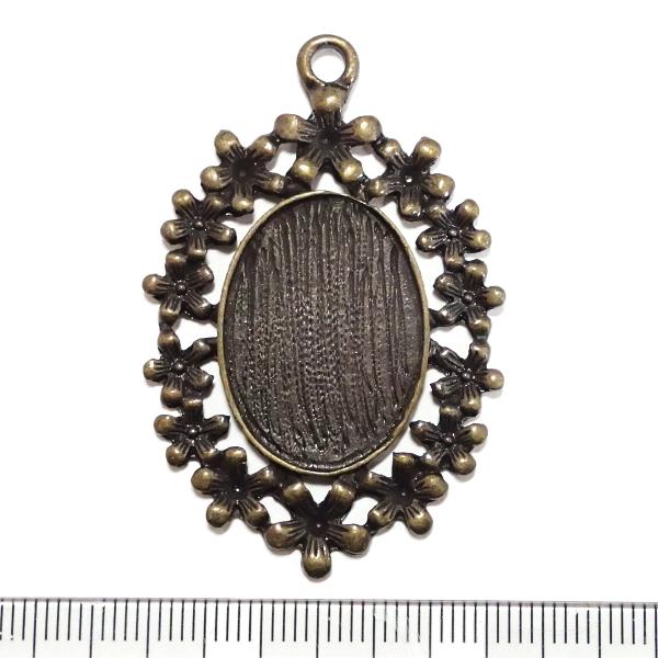 1198-［セッティング］　デザインミール皿　※濃い真鍮古美※　本体４８ｘ３２ｍｍ（内径２４x１７mm）　１個 | 