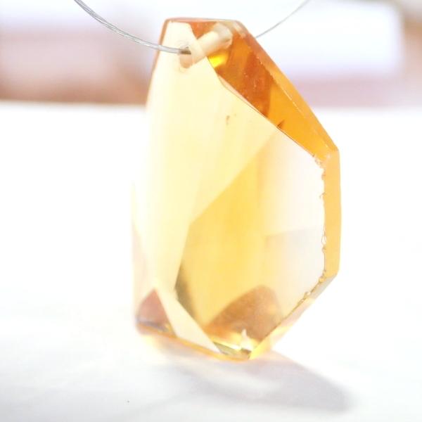 1282-《天然石ペンダント》　シトリン※カット有※　約２４ｘ２１mm（４．２ｇ）　１個 |  | 02