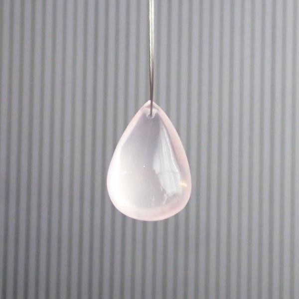 1286-《天然石ペンダント》　マダガスカル・ローズクォーツ　約２１ｘ１４．５mm（３．７ｇ）　１個 |  | 04