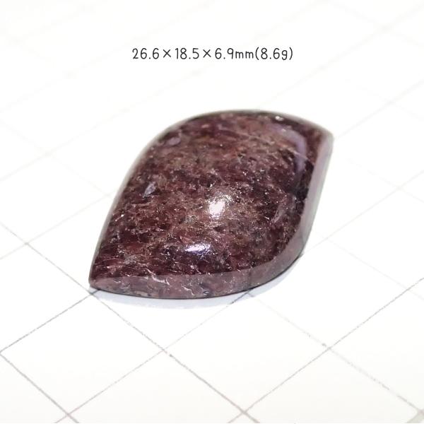 1378-『天然石ルース』　ガーネット（ホール無）　約27ｘ19mm（8.6ｇ）　１個 |  | 02