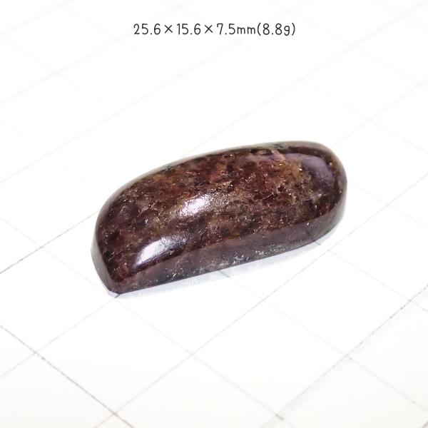 1381-『天然石ルース』　ガーネット（ホール無）　約30ｘ14mm（6.2ｇ）　１個 |  | 02
