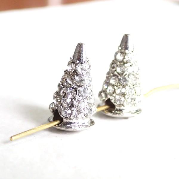 14414-《ラインストーン》　コーンビーズ　クリア/銀色　１７ｘ９mm（ホール２ｍｍ）　２個/１パック |  | 01