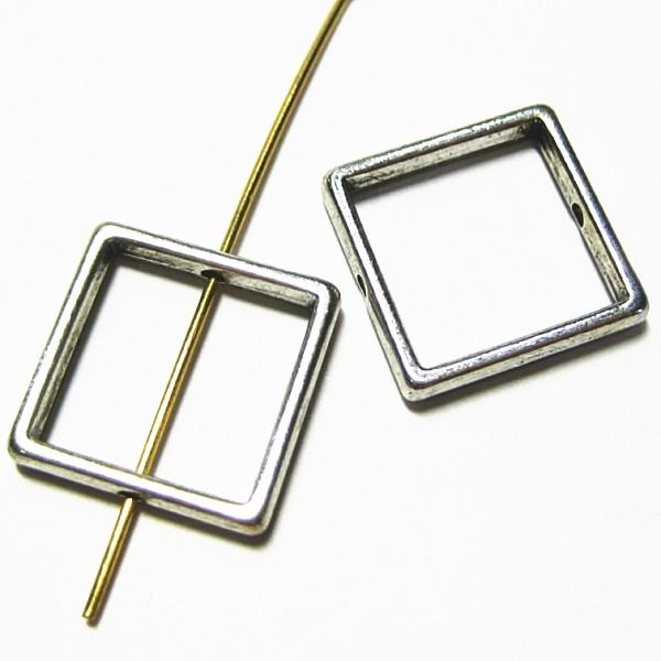 14814-《メタルチャーム・パーツ》　スクエアビーズ　銀古美色　１７mm　１０個/１セット | 