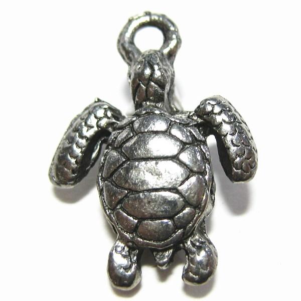 15000-【ＮＹピューター】　ウミガメ　チャーム　銀古美　２１x１５mm　５個/１セット | 
