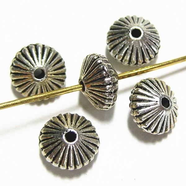 1664-《メタルチャーム・パーツ》　ビーズ　銀古美　７x７x５mm　１０個/１セット | 