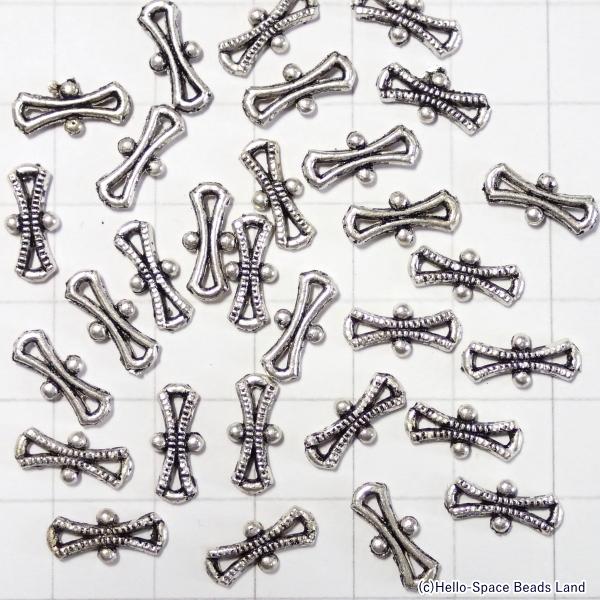 20916-《メタルチャーム・パーツ》　コネクター　銀古美　１２ｘ５mm　３０個/１セット |  | 01