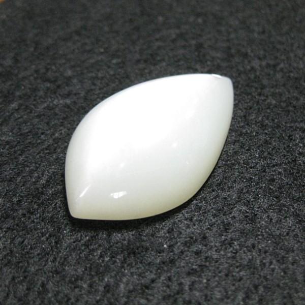 21218-《天然石ペンダント》　シルバームーンストーン　約３７ｘ２０mm（７．８ｇ）　１個 |  | 01