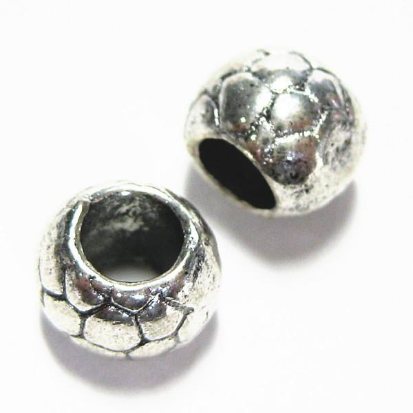 21301-《メタルチャーム・パーツ》　Ｂｒａｓｓビーズ　８ｘ８ｘ７mm（ホール４mm）　２個/１セット | 