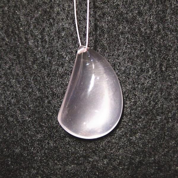 21603-《天然石ペンダント》　マダガスカル・ローズクォーツ　約２５ｘ１５mm（４．２ｇ）　１個 | 