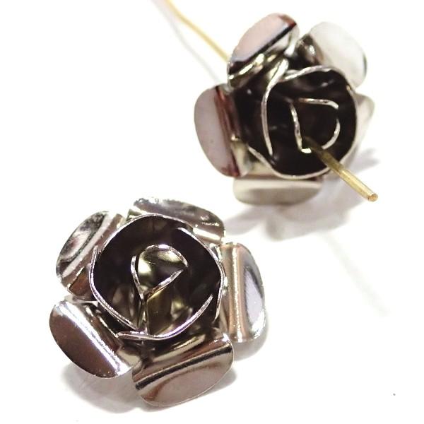 30154-《５０円均一》　メタルビーズ　フラワー　銀色　１５mm　２個/１パック | 