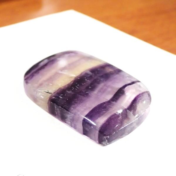 30319-『天然石ルース』　フローライト（ホール無）　約４２ｘ２９mm（１６．６ｇ）　１個 |  | 02