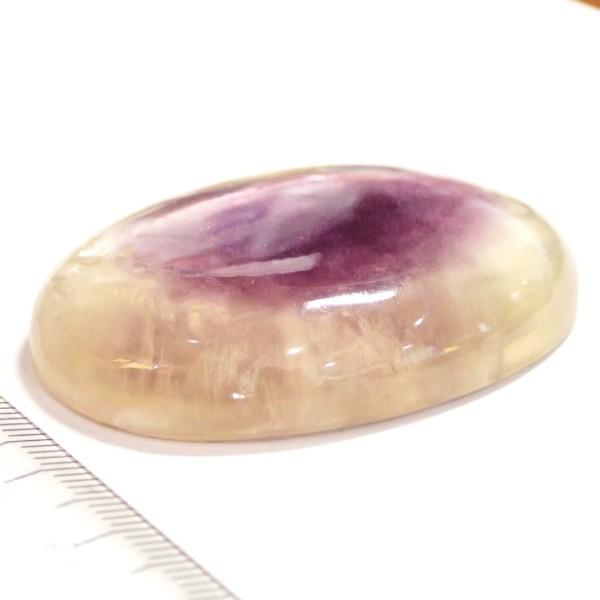 30324-『天然石ルース』　フローライト（ホール無）　約５３ｘ３７mm（４３．９ｇ）　１個 |  | 02