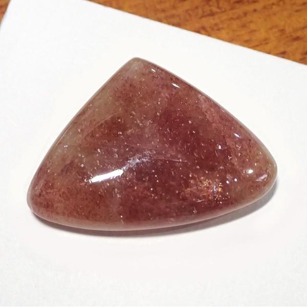 30352-『天然石ルース』　ストロベリークォーツ（ホール無）　約３２ｘ２４mm（７．４ｇ）　１個 | 