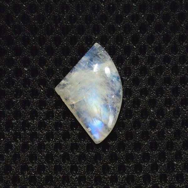 30399-『天然石ルース』　レインボームーンストーン（ホール無）　約２５ｘ１７mm（３．２ｇ）　１個 | 