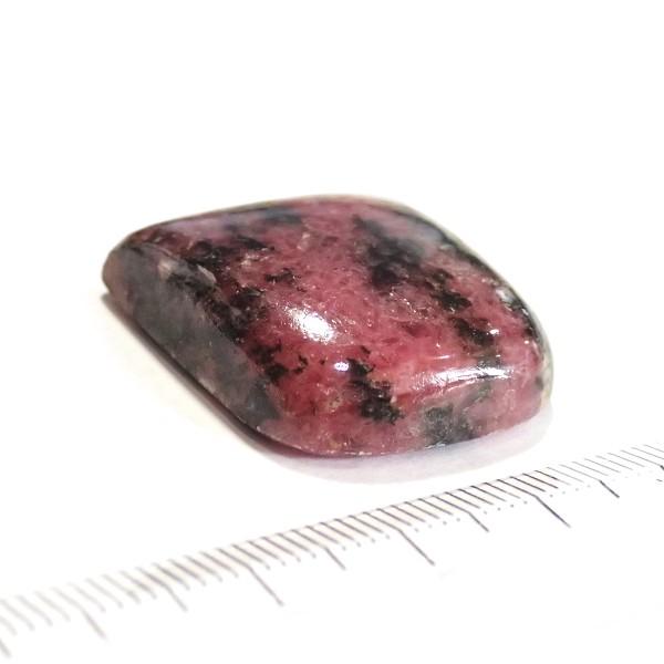 30466-『天然石ルース』　ロードナイト（ホール無）　約２６ｘ２４mm（１３．３ｇ）　１個 |  | 01