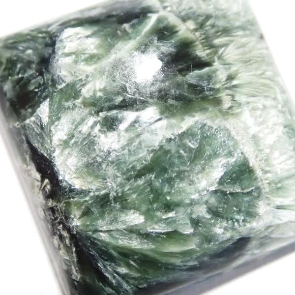 30476-『天然石ルース』　セラフィナイト（ホール無）　約２２ｘ２０mm（５．８ｇ）　１個 |  | 03