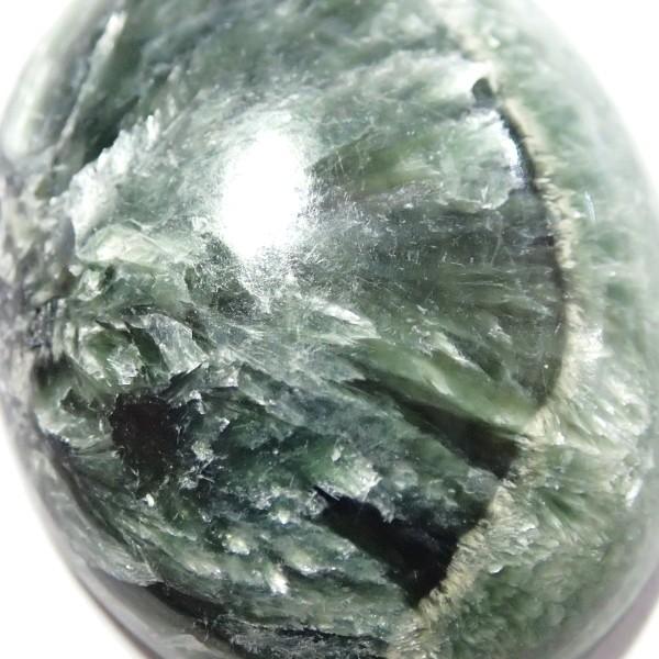 30479-『天然石ルース』　セラフィナイト（ホール無）　約２９ｘ２４mm（８．８ｇ）　１個 |  | 03