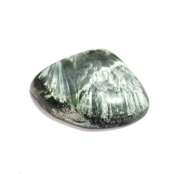 30481-『天然石ルース』　セラフィナイト（ホール無）　約３２ｘ２８mm（１０．０ｇ）　１個 |  | 02