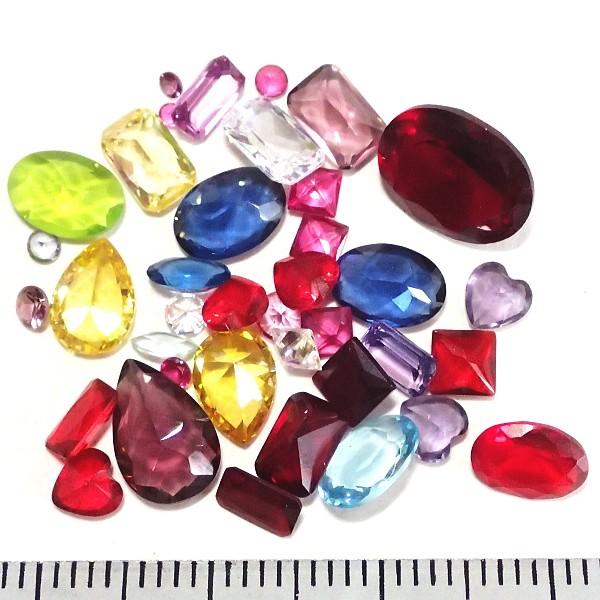 30541-〔ガラス〕　ファセットミックス　ＧｅｍＣｏｌｏｒ　約３ｇ/１パック |  | 01