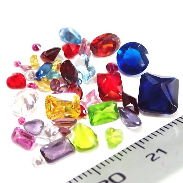 30542-〔ガラス〕　ファセットミックス　ＧｅｍＣｏｌｏｒ　約３ｇ/１パック | 