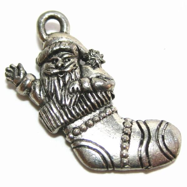 30698-【ＮＹピューター】　ソックスサンタ　チャーム　銀古美　１９mm　５個/１セット | 