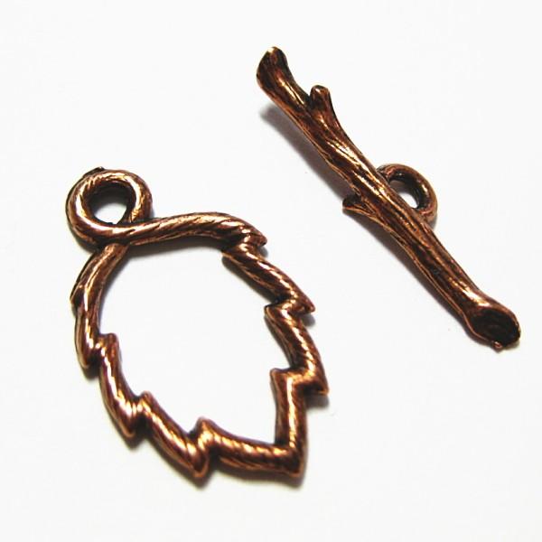 30752-《トグル》　ＮＹピューター　葉っぱ　銅古美　バーの長さ２３mm　５ペア/１セット | 