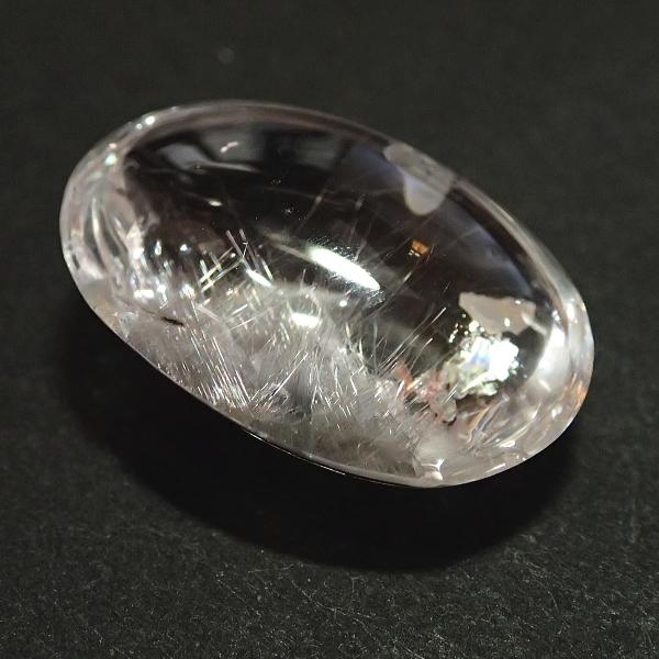 30760-《天然石ペンダント》　シルバールチルクォーツ　約２２ｘ１５mm（３．９ｇ）　１個 |  | 01
