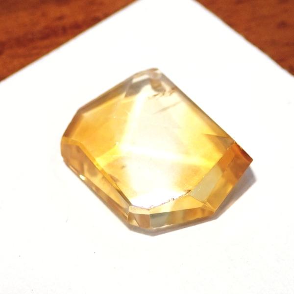30768-《天然石ペンダント》　シトリン※カット有※　約２３ｘ１９mm（５．４ｇ）　１個 |  | 01
