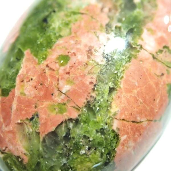 30846-『天然石ルース』　ウナカイト（ホール無）　約２４ｘ１７mm（４．８ｇ）１個 |  | 03