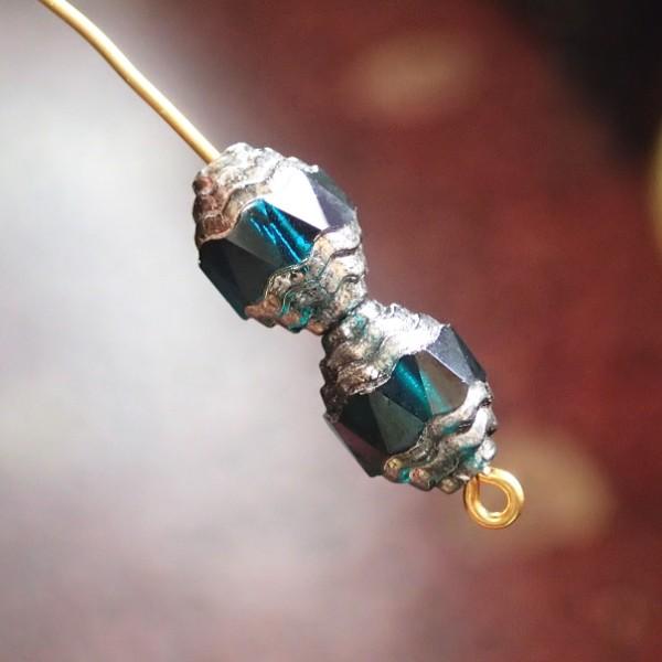 4054-EMS　チェコアンティークタイプオーバル　シルバー エメラルド　１０x８ｍｍ　１０個/１パック |  | 01