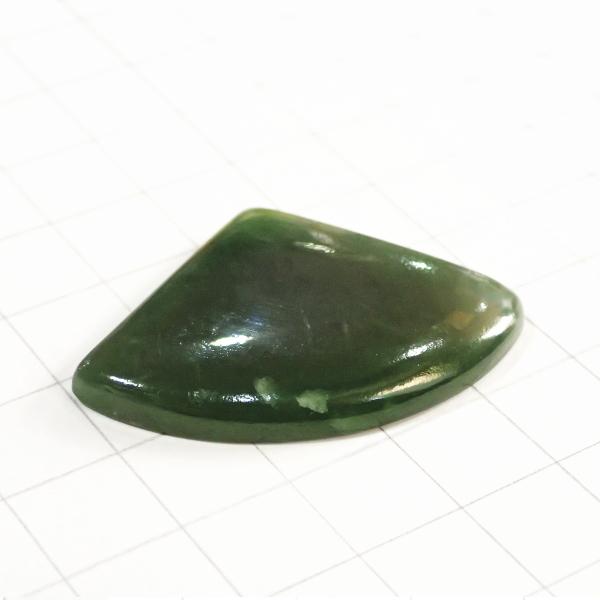 4175-『天然石ルース』　ネフライト（ホール無）　約４０ｘ３０mm（９．５ｇ）　１個 |  | 01