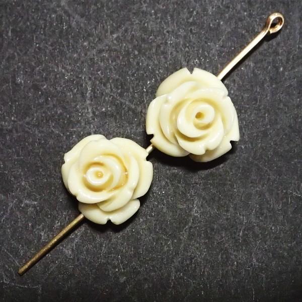 4384-【人造コーラル】　薔薇　クリーム　横ホール　１２mm　２個/１パック | 