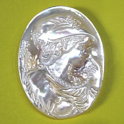 4902-『シェル』　カメオ　シーシェル　帽子あり　２８x３８mm　１個 | 