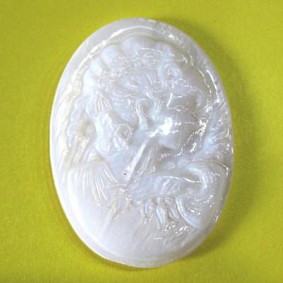 4903-『シェル』　カメオ　MOP　帽子なし　２２x３０mm　１個 | 