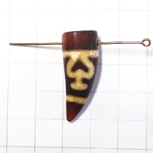 5131-《天然石　天珠》　牙型　宝瓶天珠　約３２ｘ１３ｍｍ　１個 | 