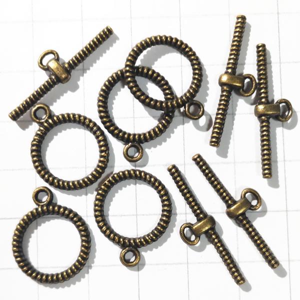 5216-《トグル》　アジアントグル　真鍮古美　バーの長さ２７mm　５ペア/１セット | 
