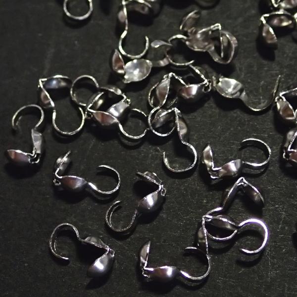 5589-【基本パーツ】　だるまチップ（通常タイプ）　銀色　４mm　３０個/１セット |  | 01