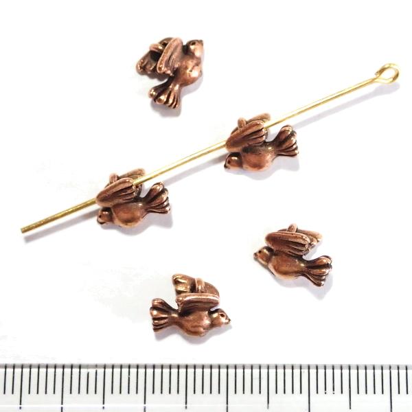 6059-【ＮＹピューター】　小鳥　チャーム　銅古美　１０mm　５個/１セット | 