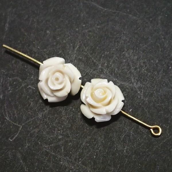 7265-【人造コーラル】　薔薇　アイボリー　横ホール　１２mm　２個/１パック | 