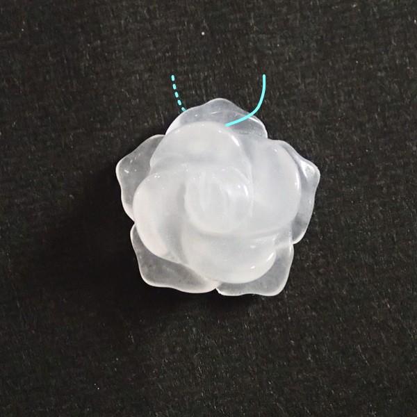 7524-《天然石　フラワー》　薔薇ペンダント　ホワイトジェイド　１５mm　１個 | 