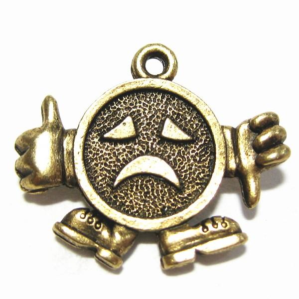 8311-【ＮＹピューター】　泣き笑い君　チャーム　金古美　２３mm　５個/１セット |  | 01