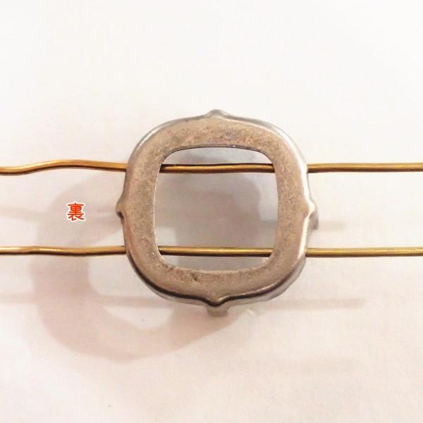 8408-《天然石　カボション》　台座　銀古美（４穴）　角丸　１６mm用　２個/１パック |  | 02