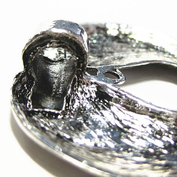 8487-《メタルチャーム・パーツ》　魚２匹　黒銀色　３８x３３mm　２個/１セット |  | 01