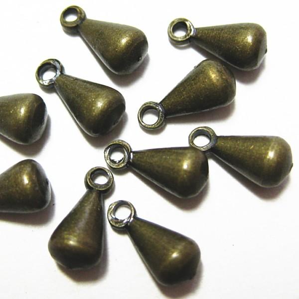 8821-《メタルチャーム・パーツ》　ミニドロップ　真鍮古美　８x４mm　１０個/１セット | 
